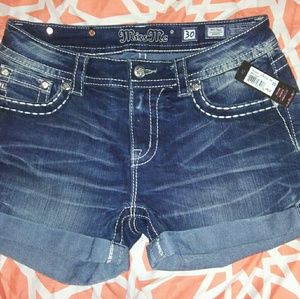NWT Miss Me shorts size 30